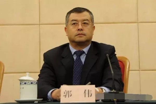 1月24日國(guó)家能源局召開(kāi)新聞發(fā)布會(huì)，發(fā)布2017年度新能源并網(wǎng)運(yùn)行情況、能源監(jiān)管投訴舉報(bào)處理情況，介紹解讀清潔取暖規(guī)劃等政策
