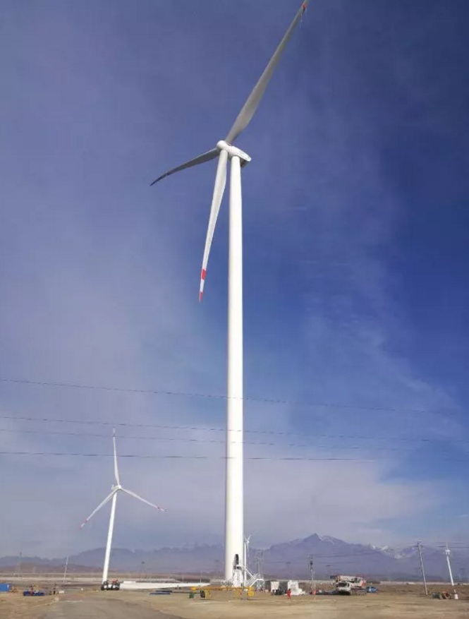 全球首臺！葉輪直徑140米、塔架高度140米 2.5MW容量級別機組并網(wǎng)運行??！