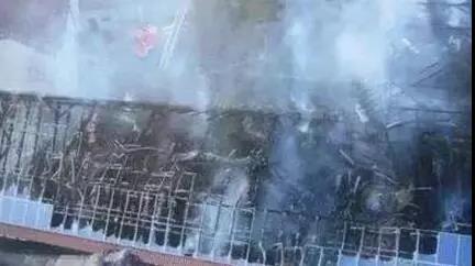 再預(yù)警 屋頂光伏又著火了 這次竟是小學(xué)屋頂！