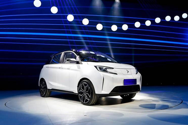 只交付內部員工是忽悠？看新造車勢力誰最早摘下“忽悠”的帽子