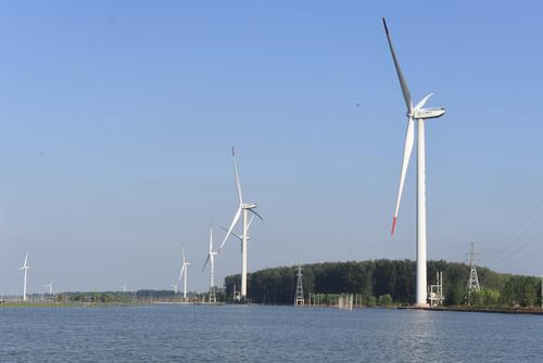 安徽首個湖面風電場發(fā)電量超過40億千瓦時